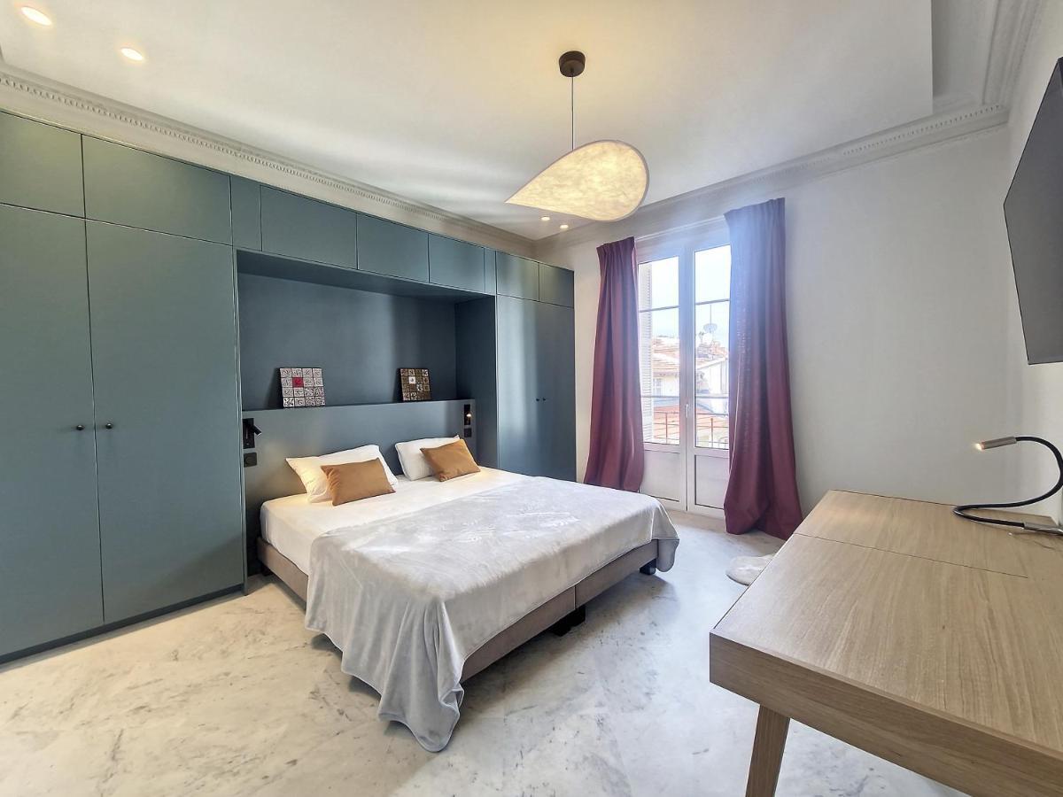 Nestor&jeeves - Seahorse - - Proche Nizza